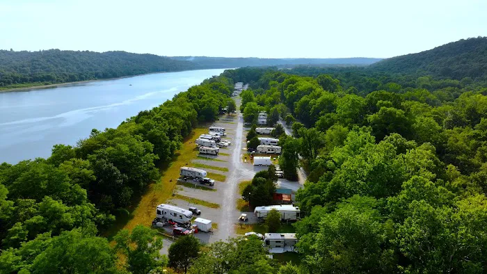 The Landing at Bear Creek RV Park & Campground 6