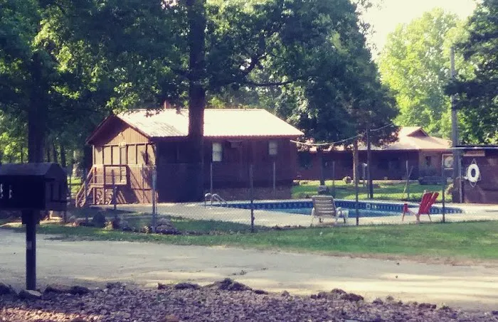 Indian Springs Family Resort 9