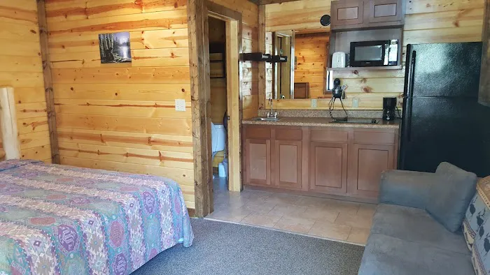 Huzzah Valley Resort 6