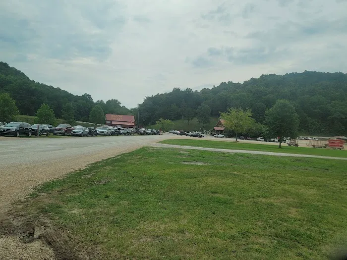 Huzzah Valley Resort 1
