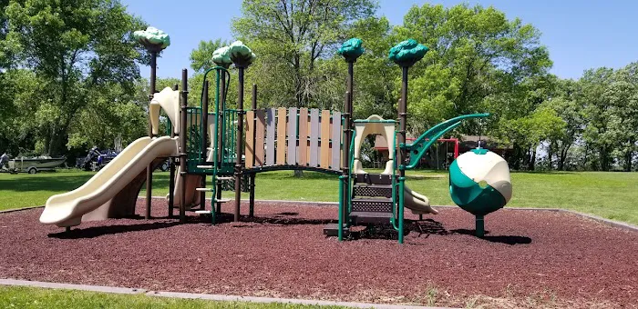 Browns Park South 9