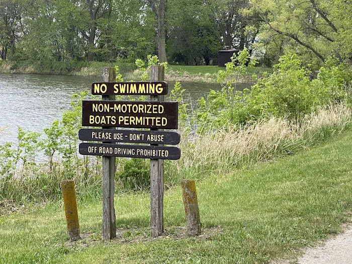 Larson Lake County Park 9