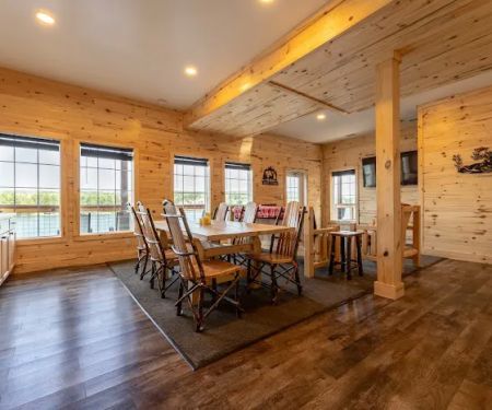 Keweenaw Waters Resort