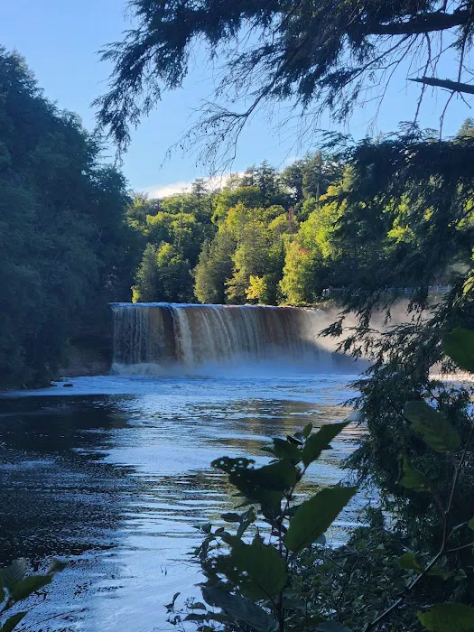 Tahquamenon Falls State Park Rivermouth Campgrounds 4