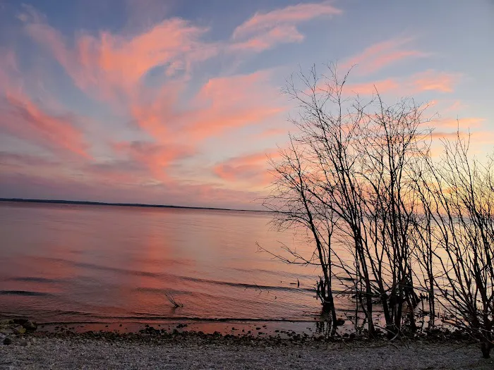 Lakeshore RV Campground 7