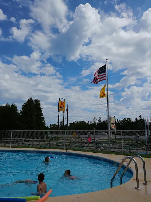 St. Ignace / Mackinac Island KOA Holiday 3