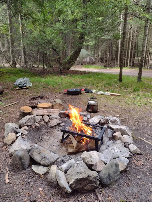 Tiki RV Park 9