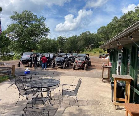 Oak Ridge Inn & Campground