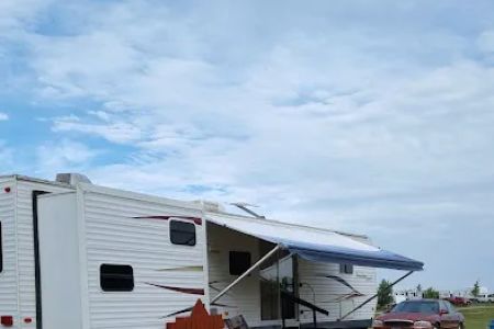Sands Country Cove Campground