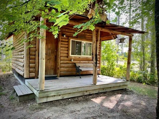 Rustic Rafters Cabins & Camping 8