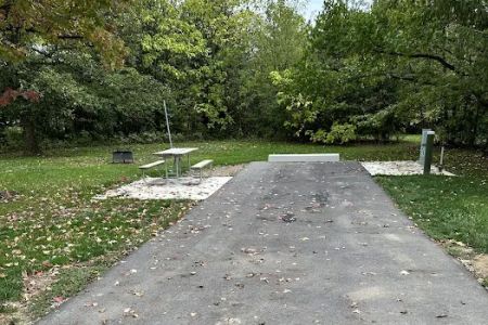 Campsite 229 (Full Hookup)