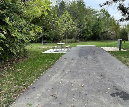 Campsite 227 (Full Hookup)