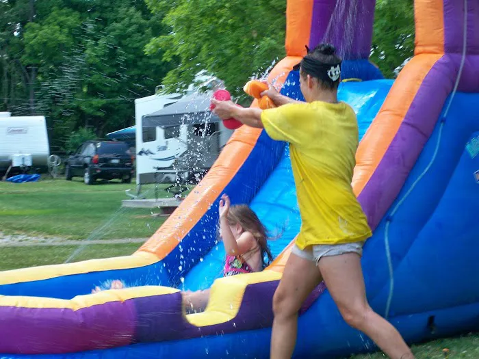 Streetsboro / Cleveland SE KOA Holiday 9