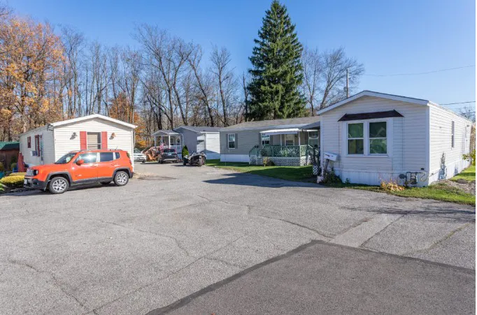 Glenwillow Mobile Home Park 7