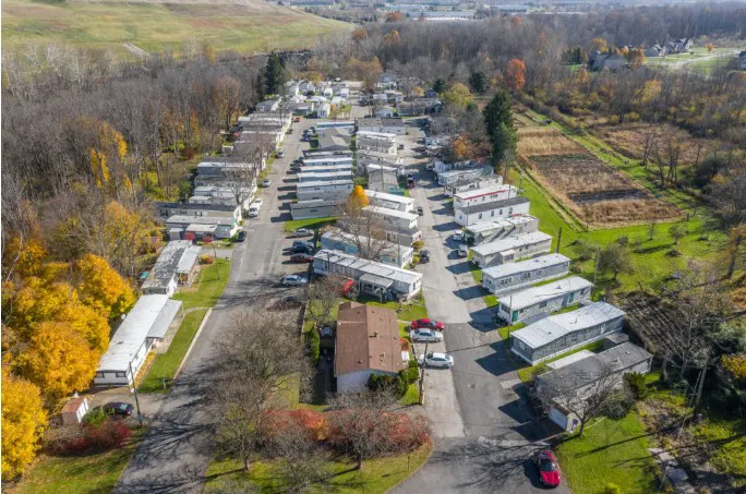 Glenwillow Mobile Home Park 8