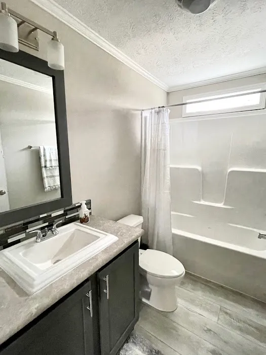 Hunter's Pointe Manufactured Home Community 1