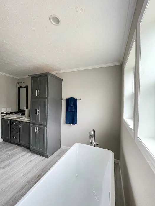 Hunter's Pointe Manufactured Home Community 4