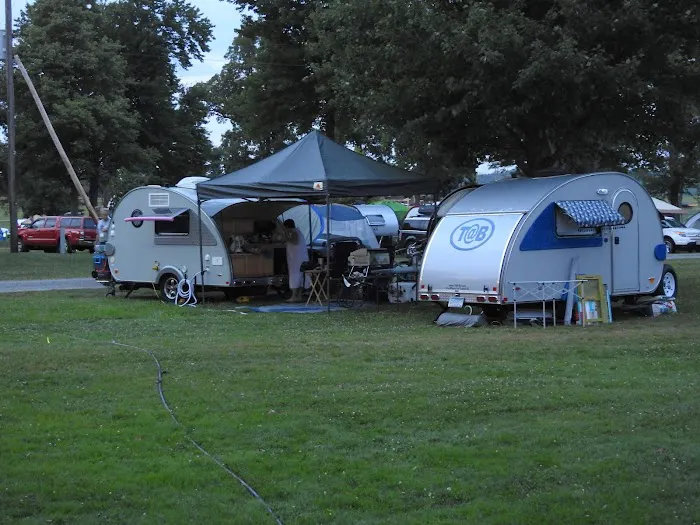 Winklepleck Grove Campground 6