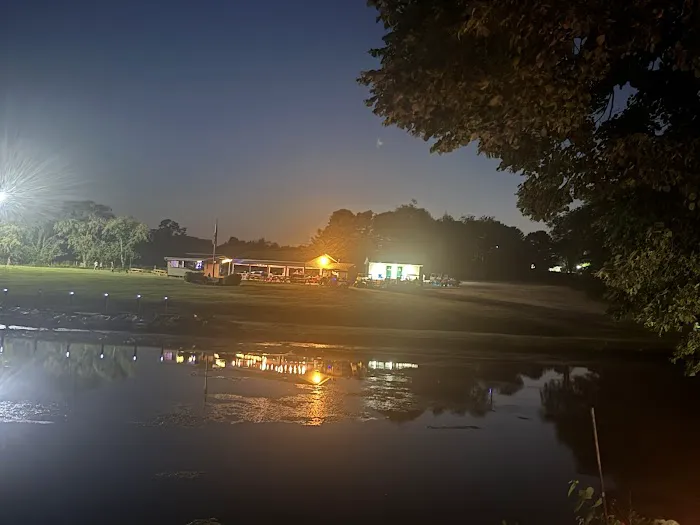 Springwood Lake Camp Club 4