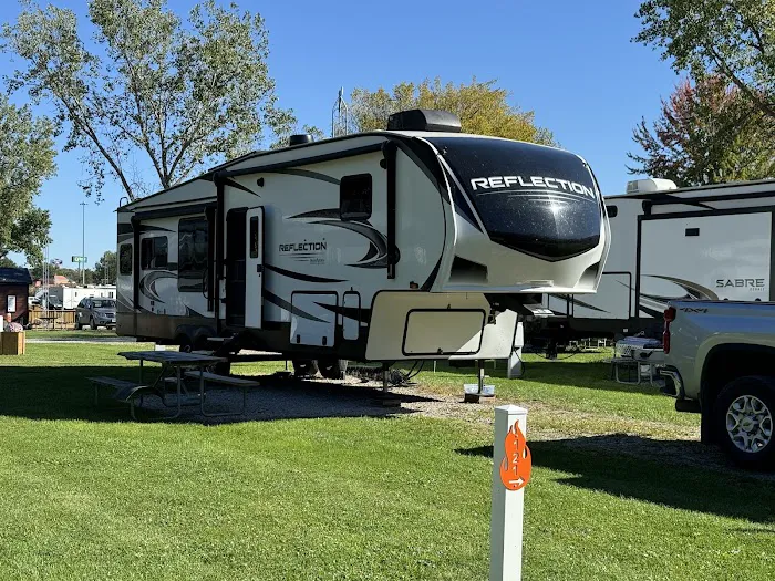 Dancing Fire Glamping and RV Resort 5
