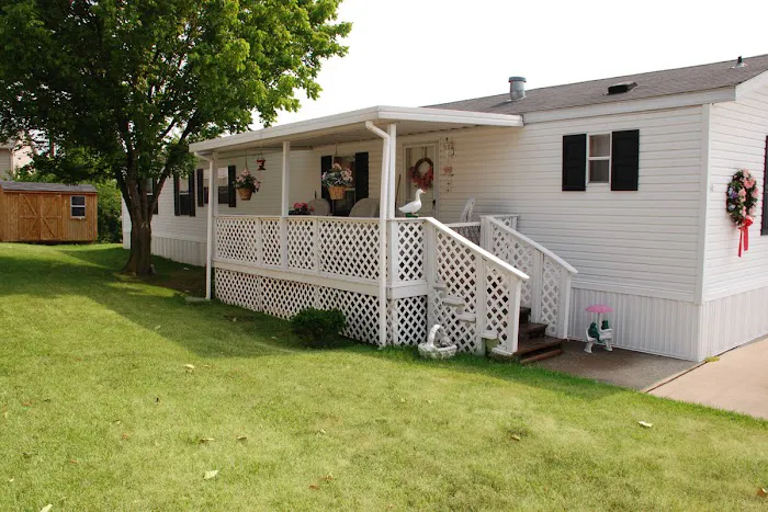 Bradbury Pointe Mobile Home Park 4