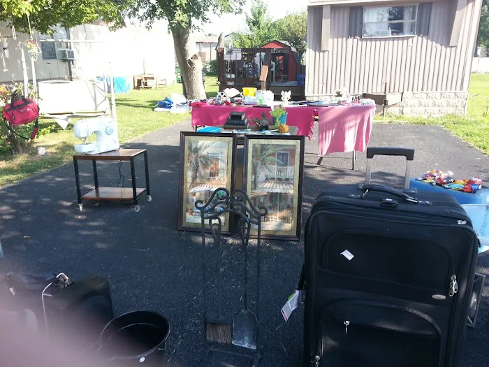 Dixie Plaza Mobil Home Park 5