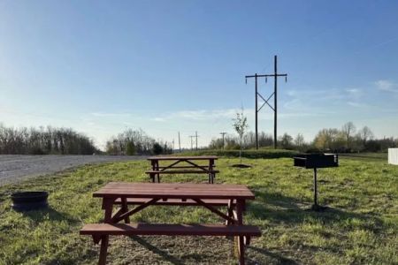 County Line Campground & Storage