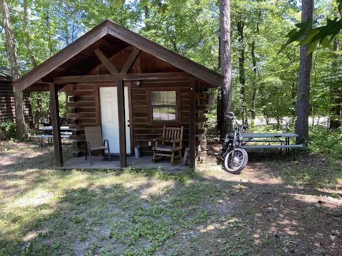 LBL Whispering Pines Campground & Cabins 10