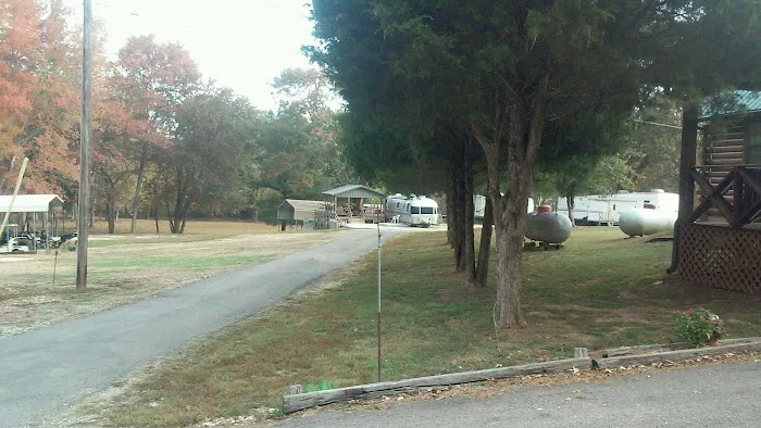 Blackhawk hill cabin rental & campground 2