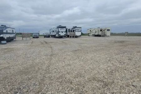 4E RV Parking, Marcus Iowa