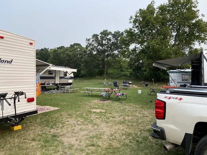Country Camping Tent & RV Park 4