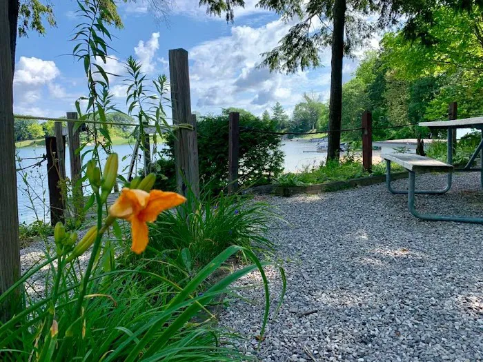 Holiday RV Park & Campground 10
