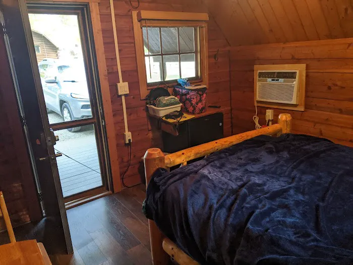 Hocking Hills KOA Holiday 2