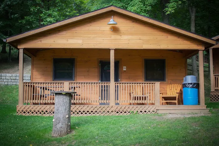 Wood's Tall Timber Resort 1