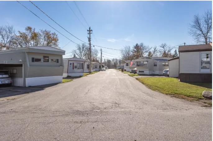 Jacque's Mobile Home Park 5