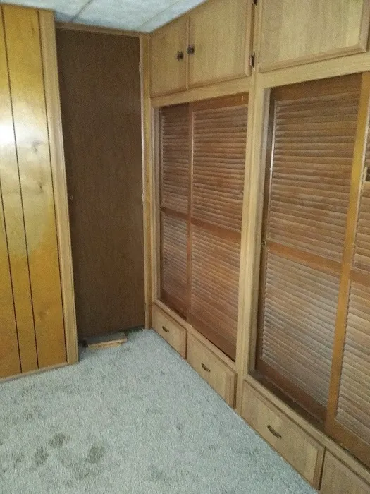 Deer Lake Manufactured Home Community 1