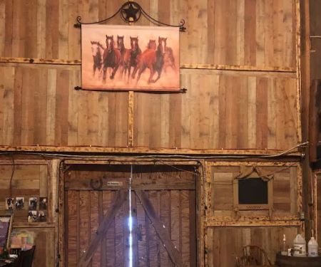 Rudy's Ranch-Mullins Stables Campground