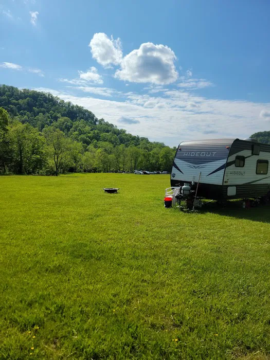 Cliff To Creek Camping Resort 6