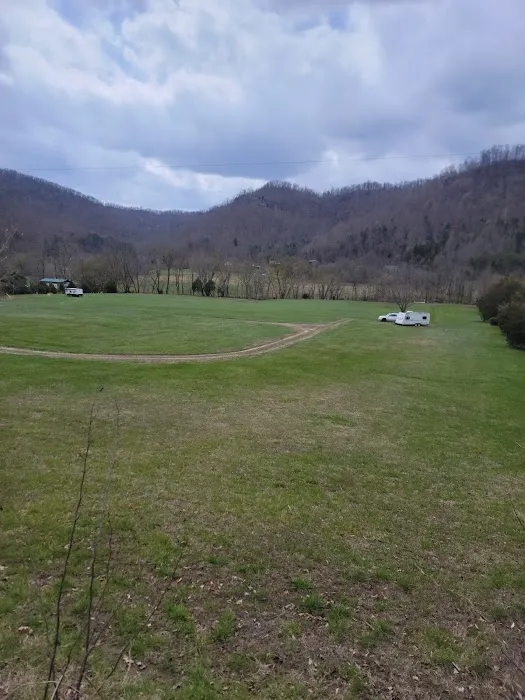 Cliff To Creek Camping Resort 5