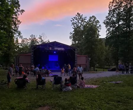 Rockcastle Riverside