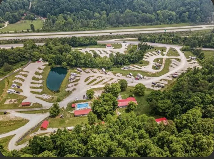 4 Guys RV Park at the Gorge 2