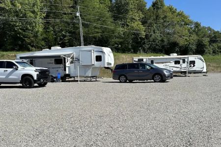 Dale Hollow RV Base Camp