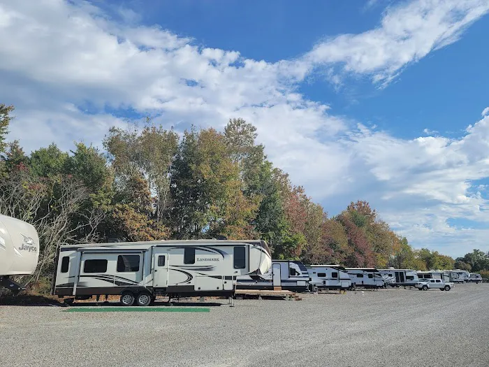 Cumberland Miles Campground & RV Park 10