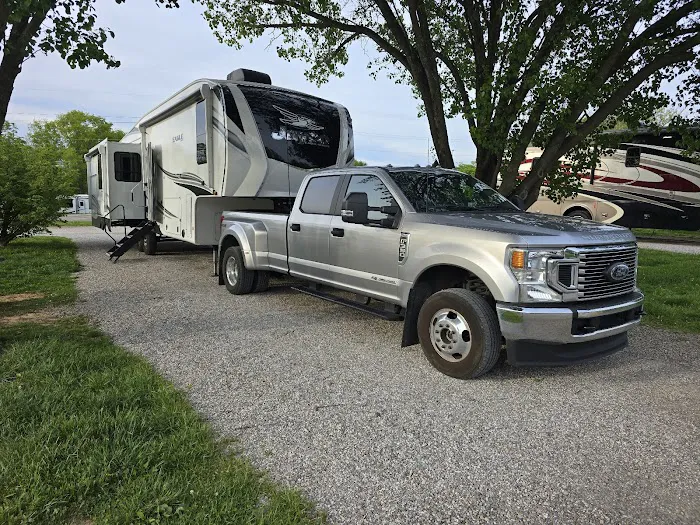 Dad's Bluegrass Campground 3