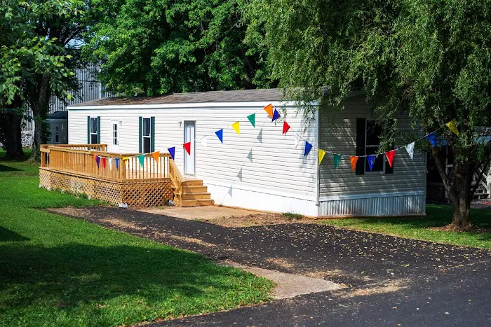 Hamilton Pointe Mobile Home Park 8
