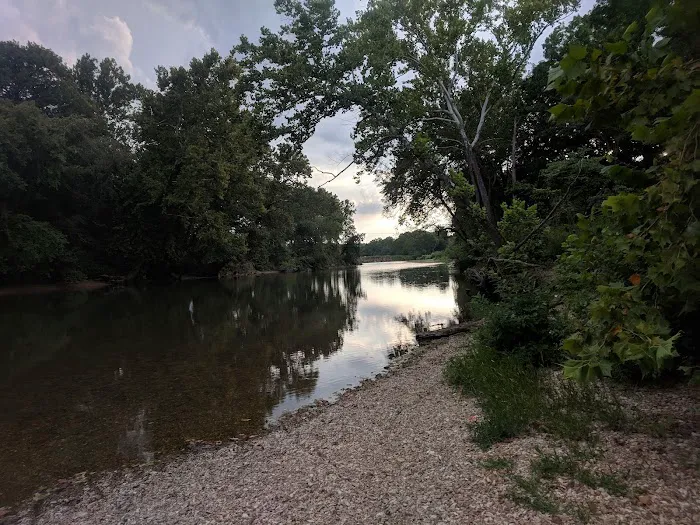 Devil's Elbow River Safari and Campground 7
