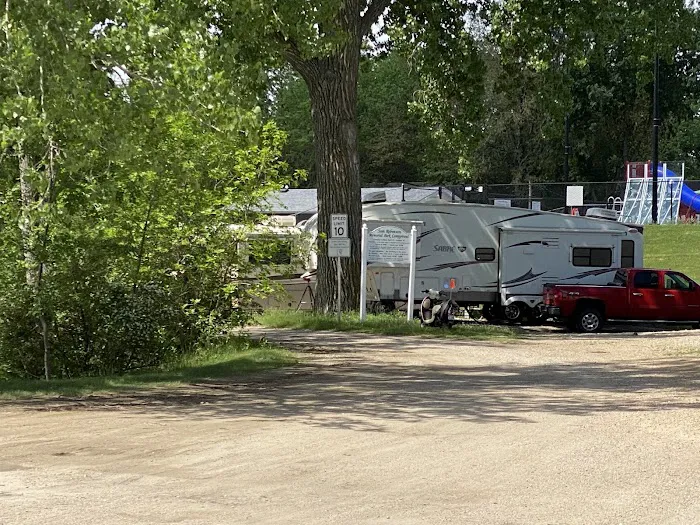 Sam Robinson Memorial Park & Campground 9
