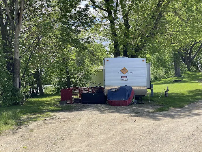 Sam Robinson Memorial Park & Campground 3
