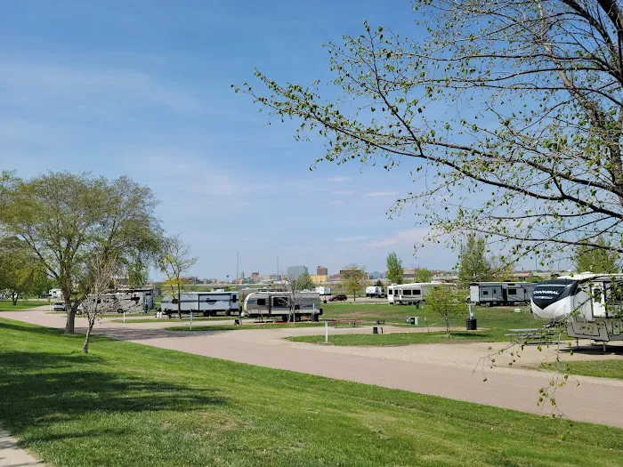 Scenic Park RV Campground 8