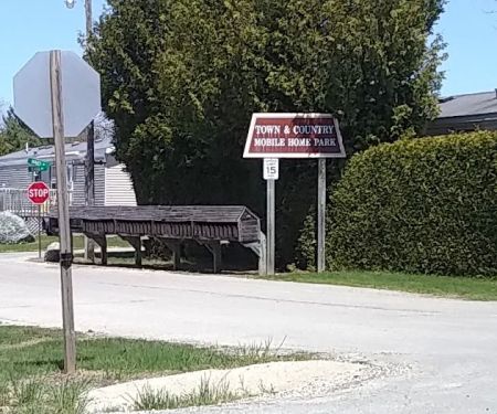 Town & Country Mobile Home Prk